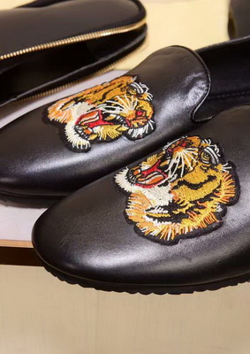 Gucci Men Loafers_041